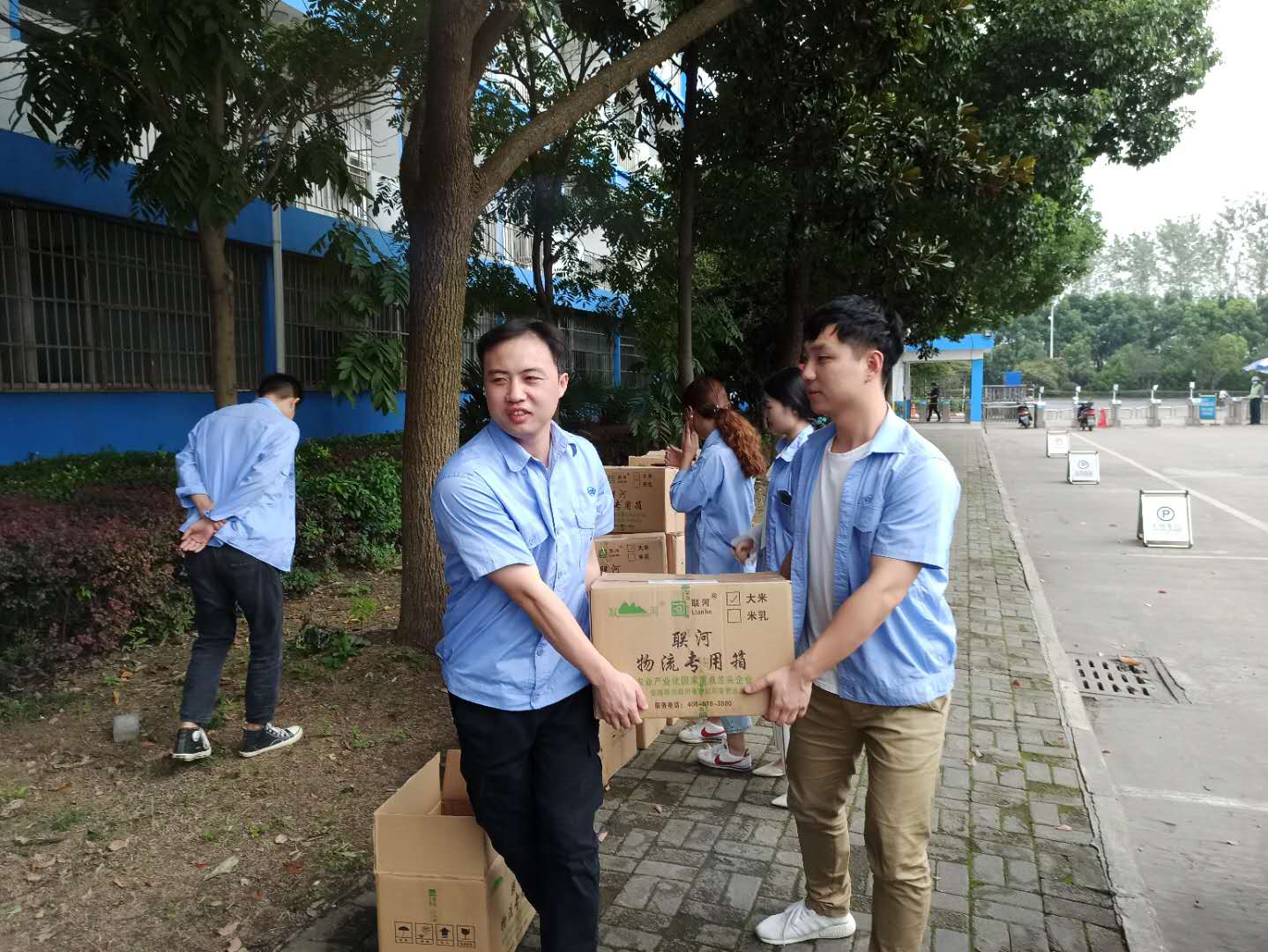 1602122261757297.jpg 1602122261757297.jpg